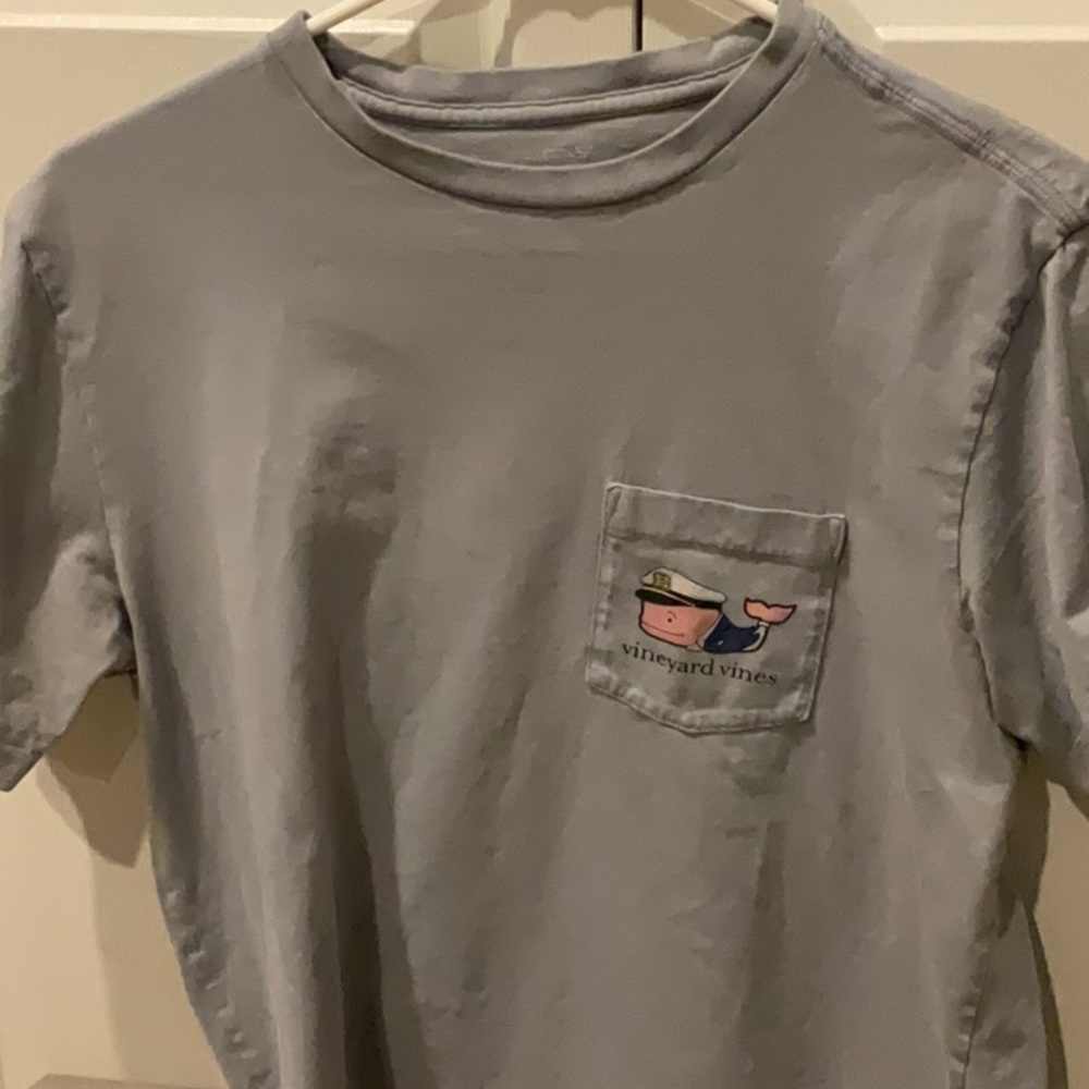 Vineyard Vines Gray Short Sleeve Tee